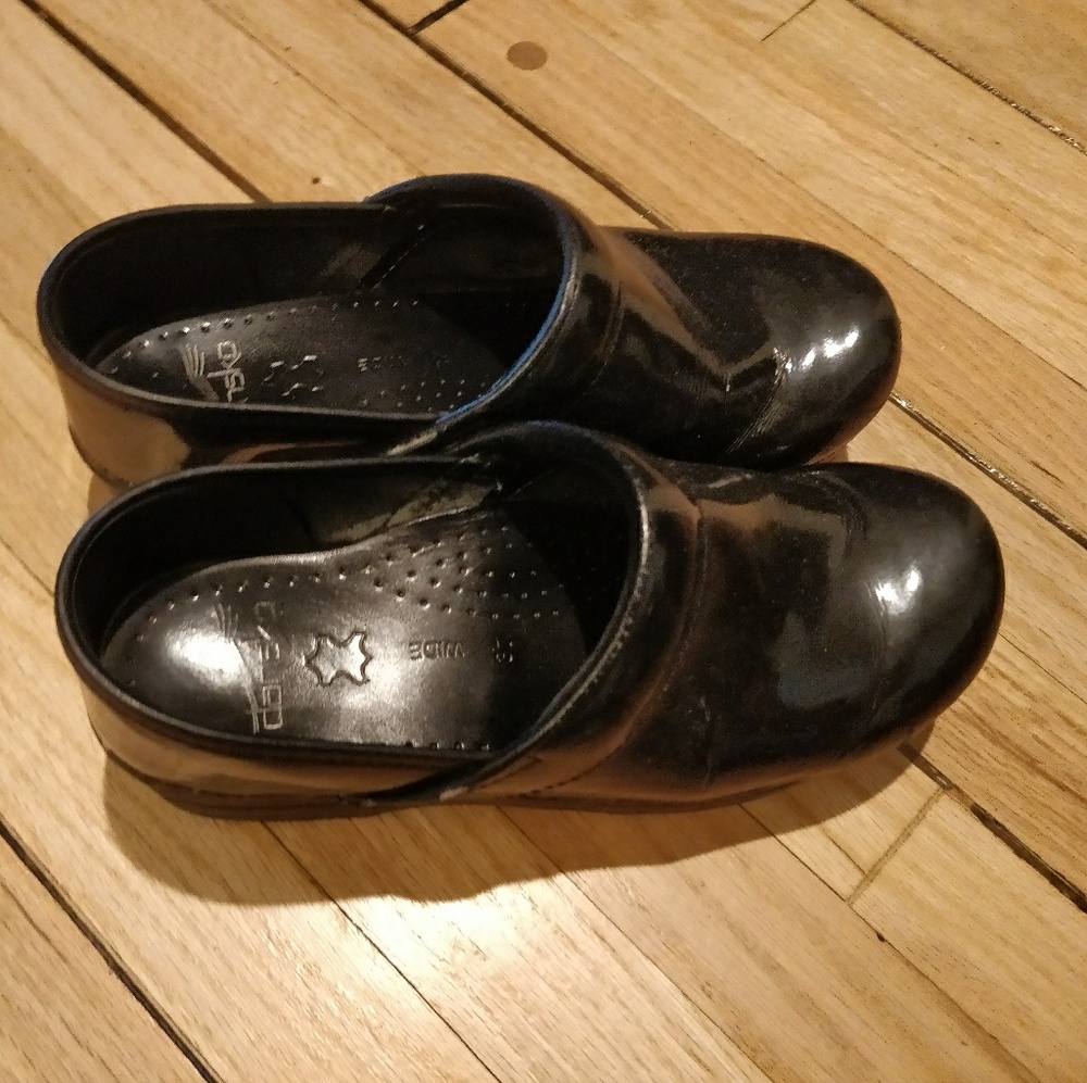 Dansko clogs shoes size 37/7